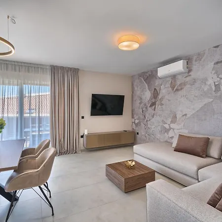 Franc 1 Apartment