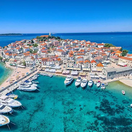 Franc 1 Apartament *