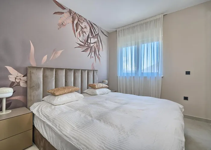 アパート Franc 1 *