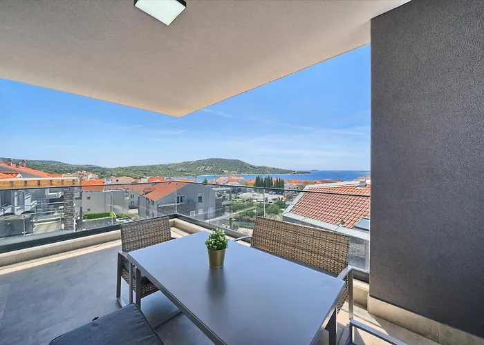 Appartement Franc 1 Primošten